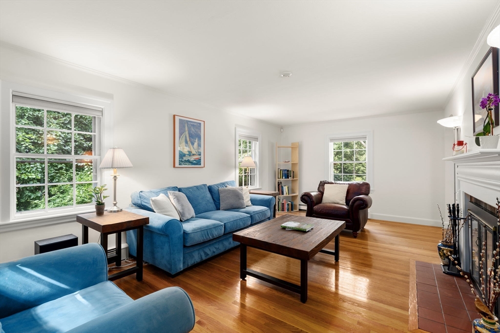 75 Westland Rd