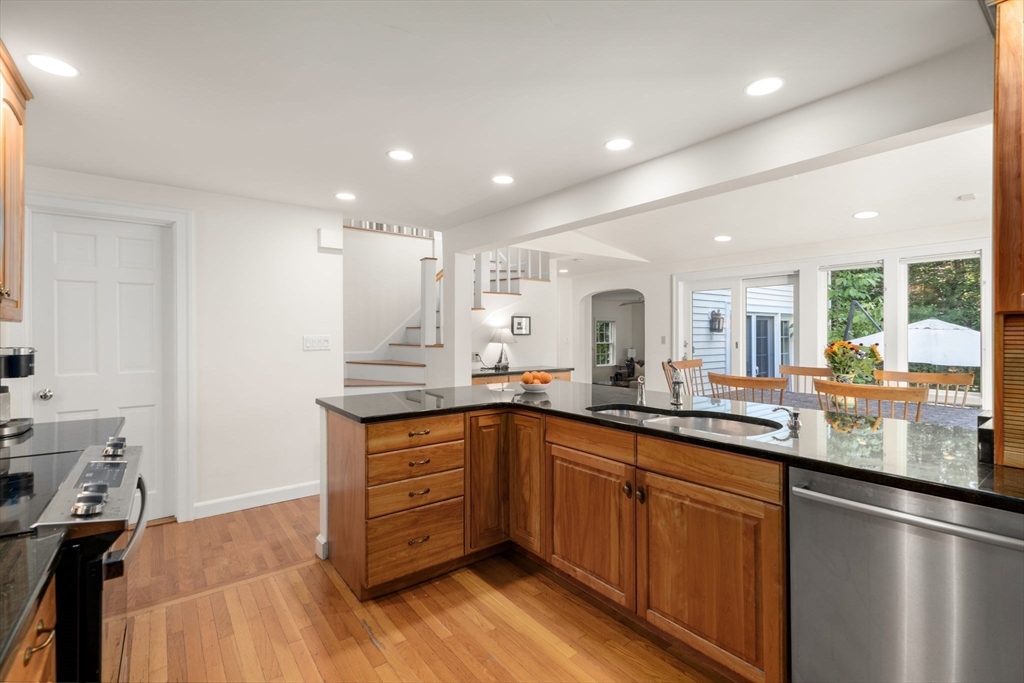 75 Westland Rd