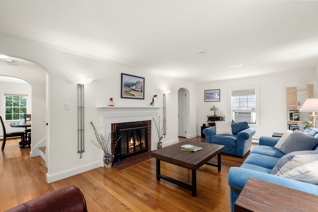 75 Westland Rd