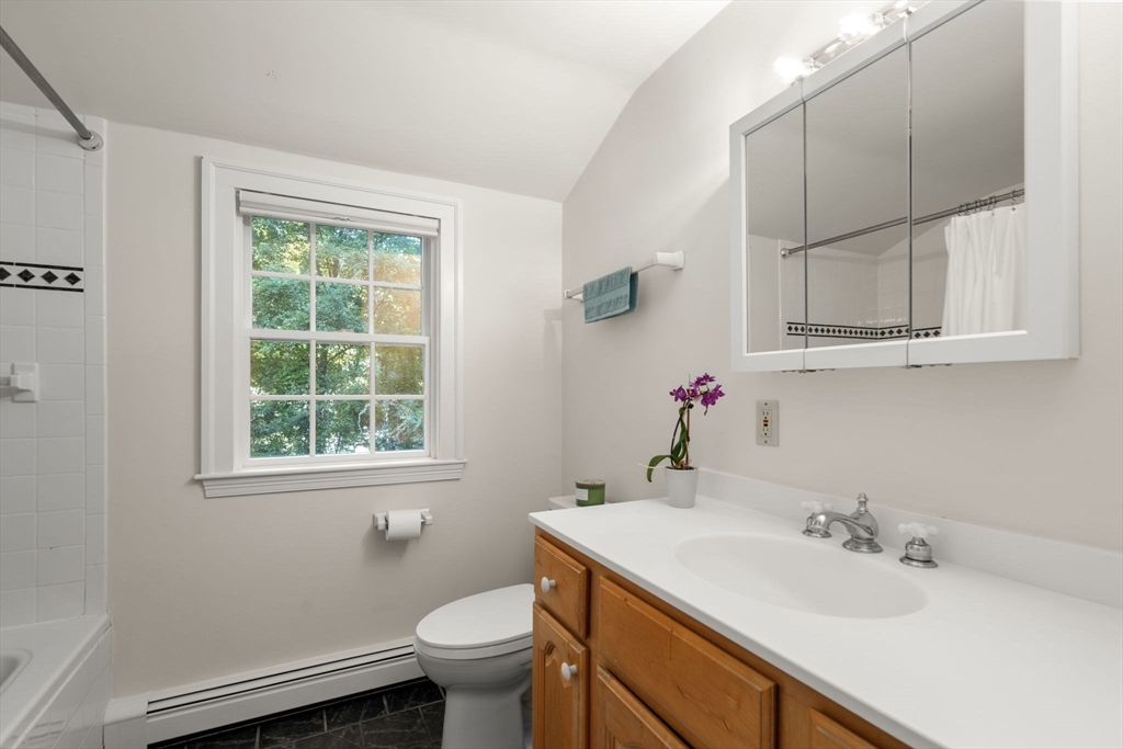 75 Westland Rd