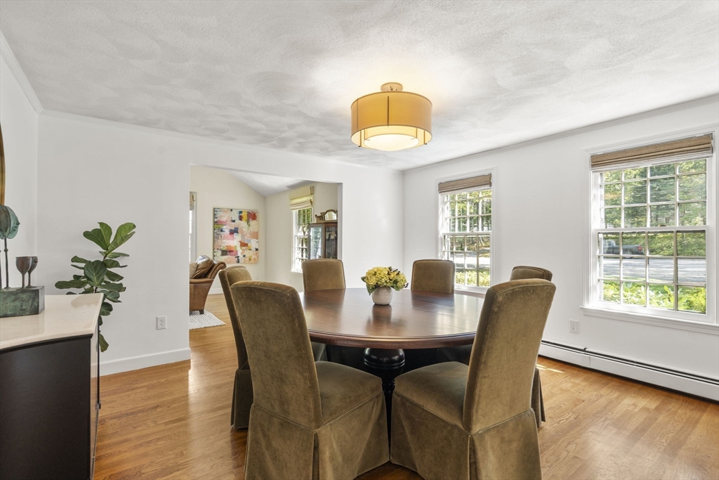 17 Smokey Hill Rd