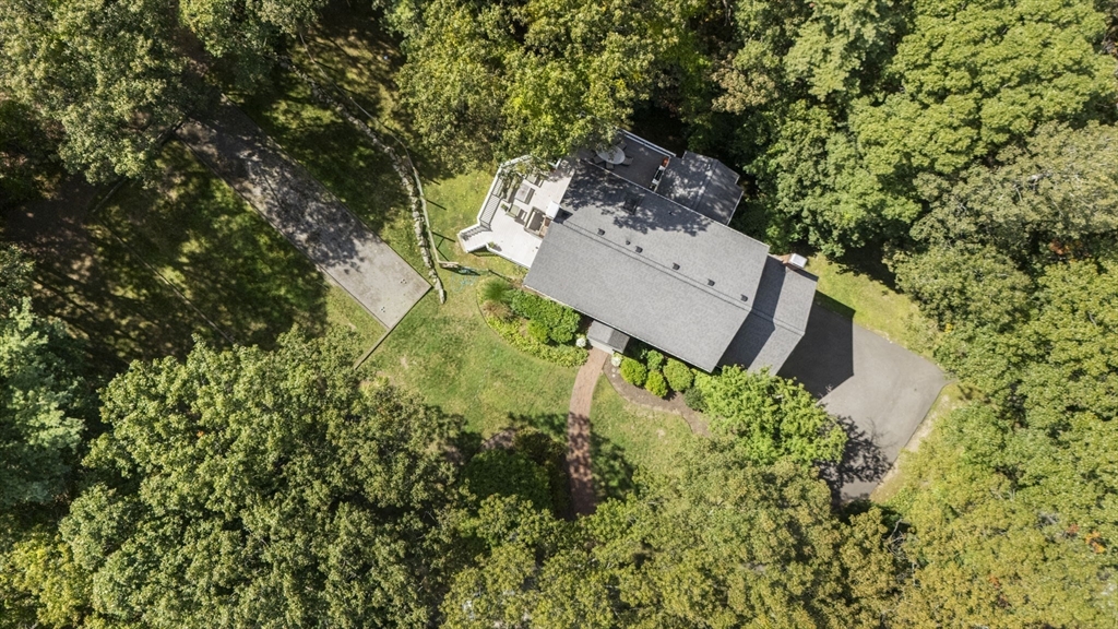 17 Smokey Hill Rd