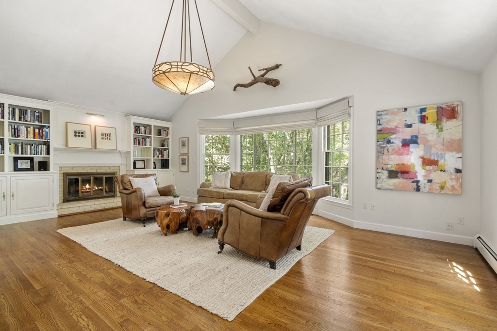 17 Smokey Hill Rd