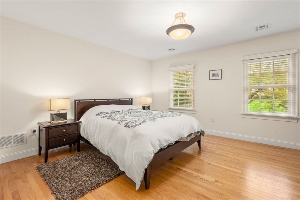 53 Drabbington Way