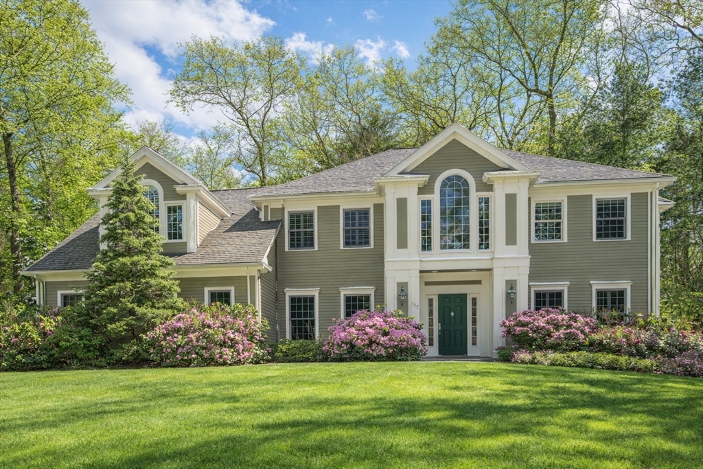 127 Glezen Lane