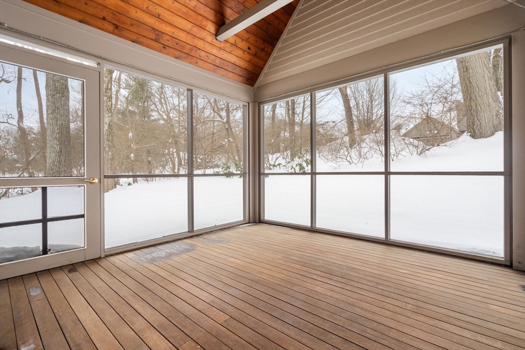 16 Livermore Lane # 16