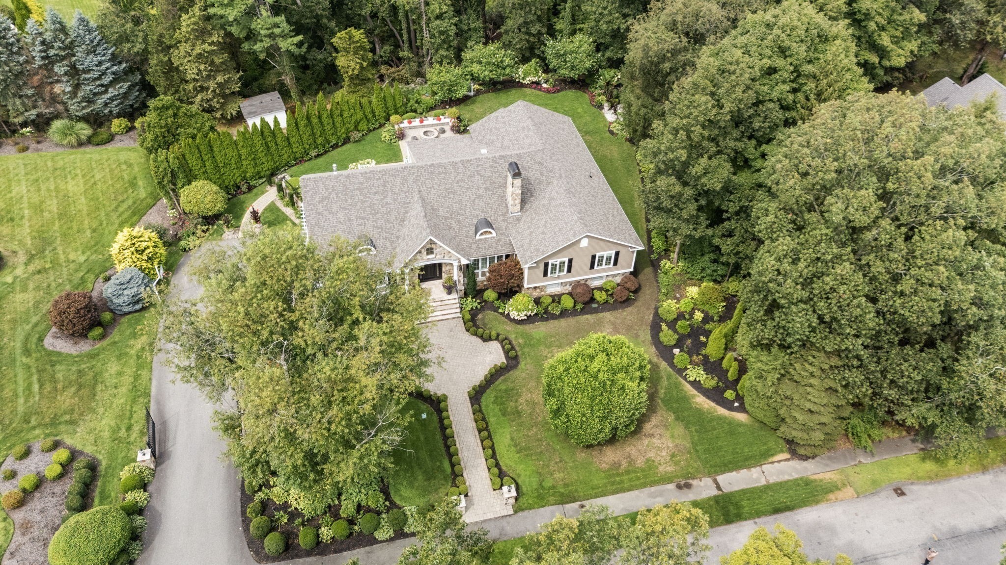 11 Hillcrest Road