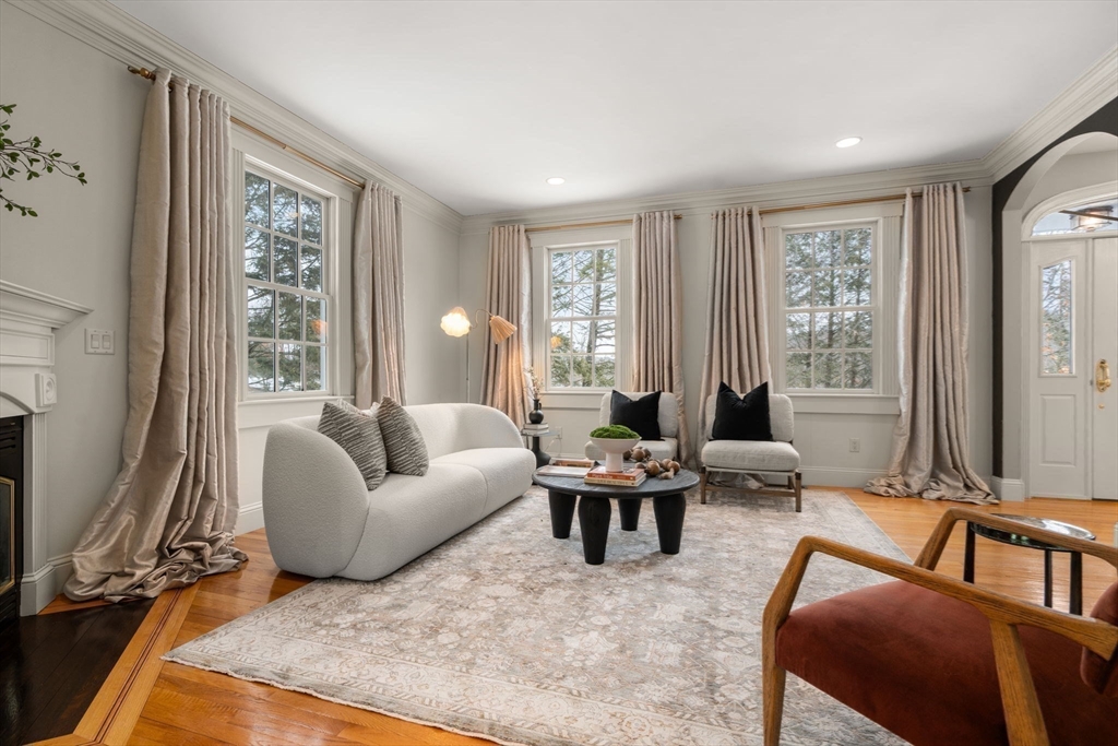 55 Forest Ridge Road