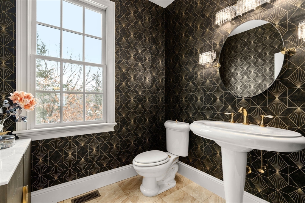 55 Forest Ridge Road