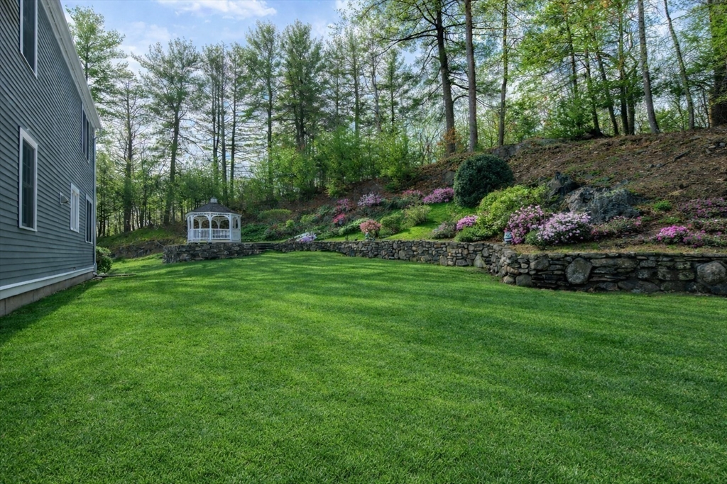 55 Forest Ridge Road