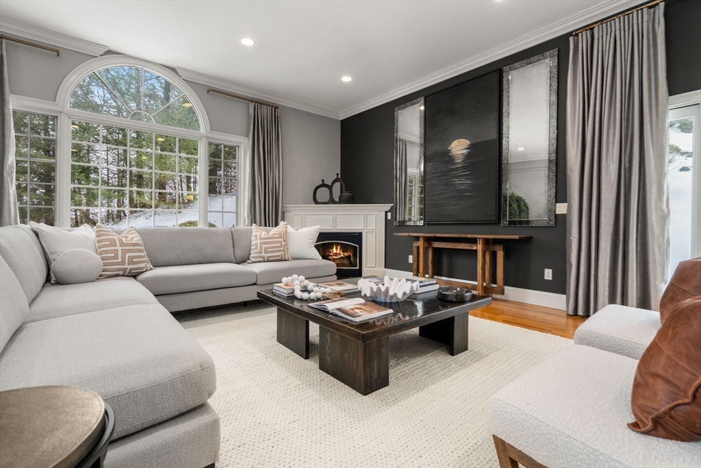 55 Forest Ridge Road