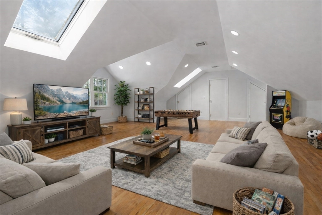 55 Forest Ridge Road