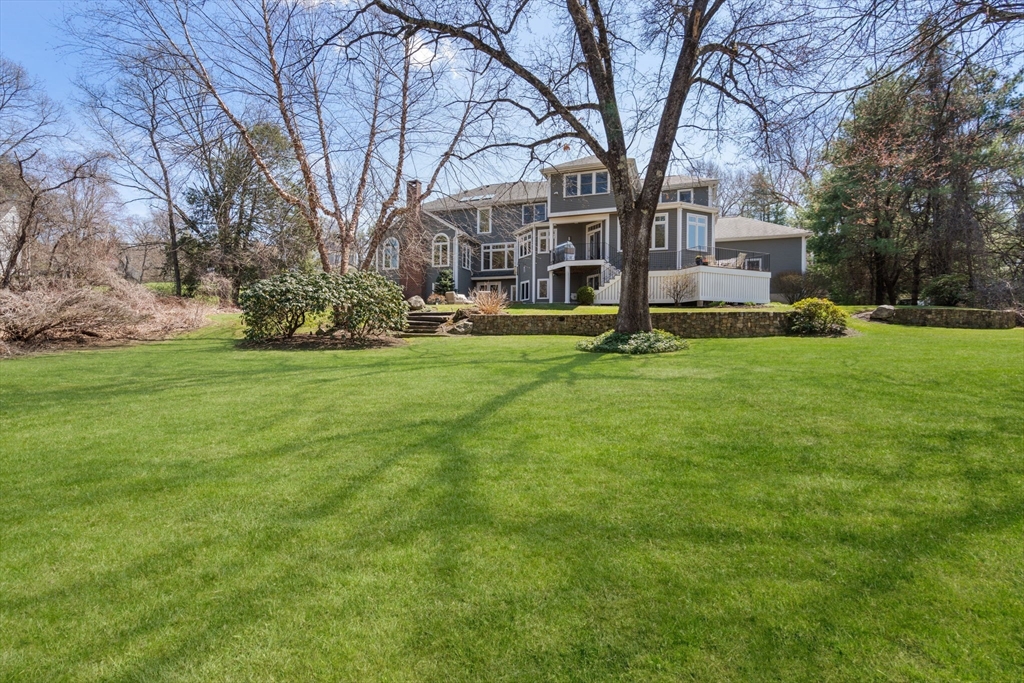 188 Glezen Ln