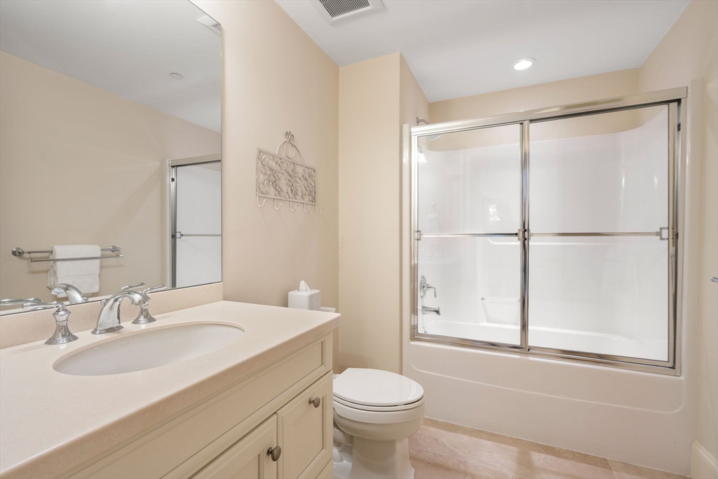 12 Fillmore Place # 12