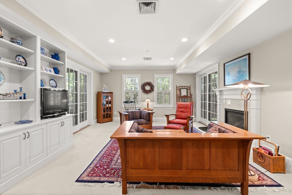 12 Fillmore Place # 12