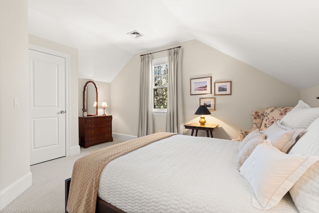 12 Fillmore Place # 12