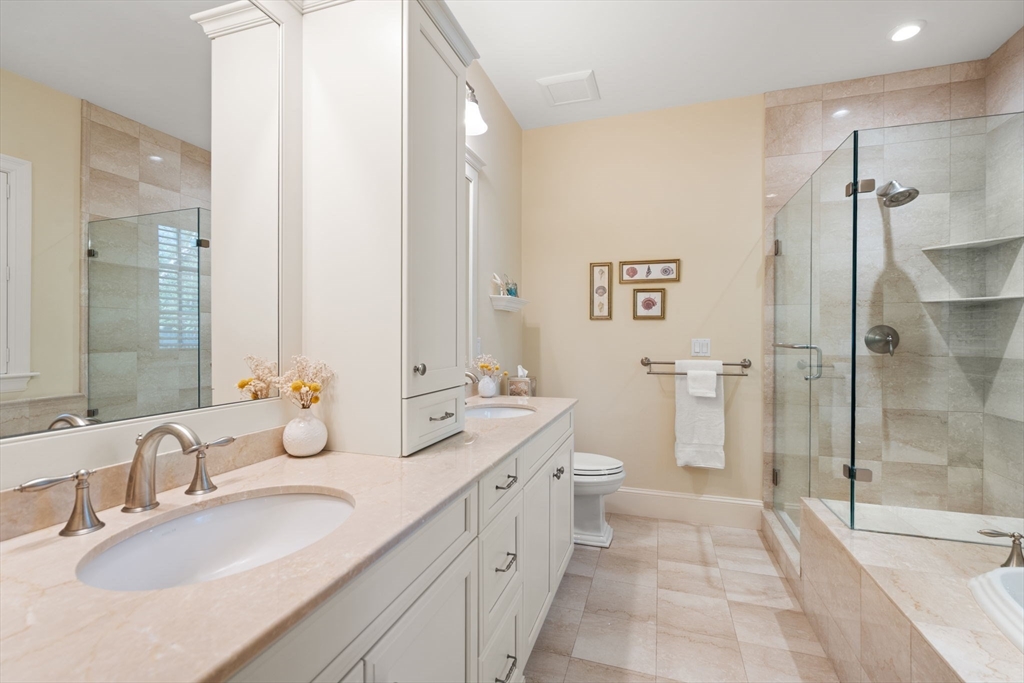 12 Fillmore Place # 12