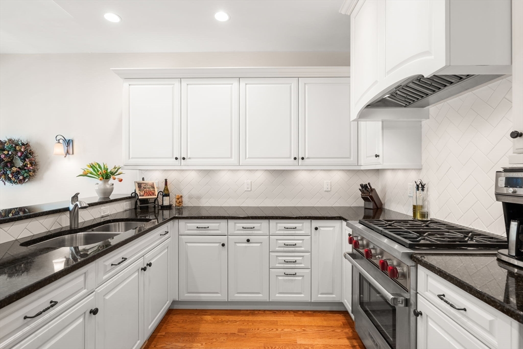 12 Fillmore Place # 12