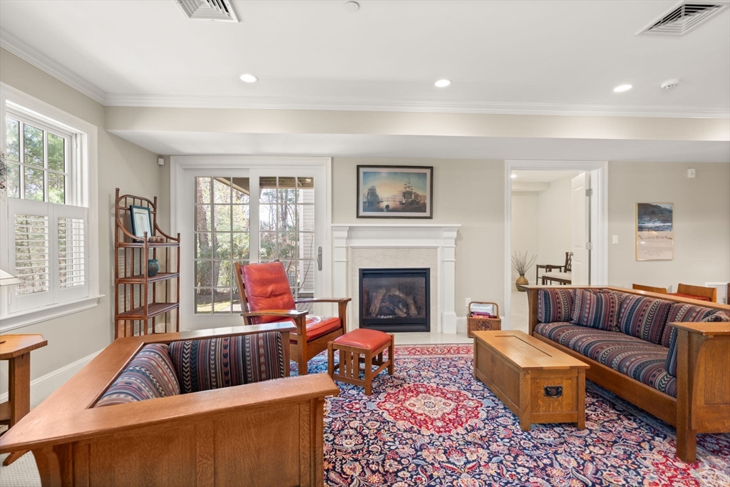 12 Fillmore Place # 12