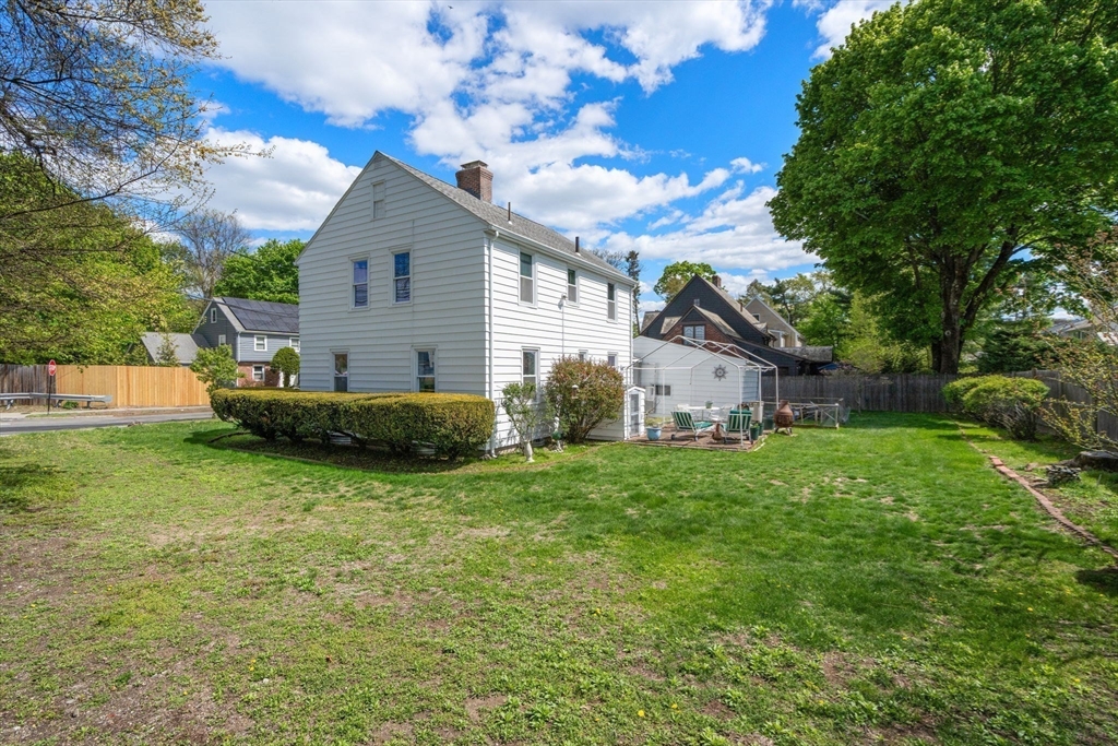 5 Olde Field Rd