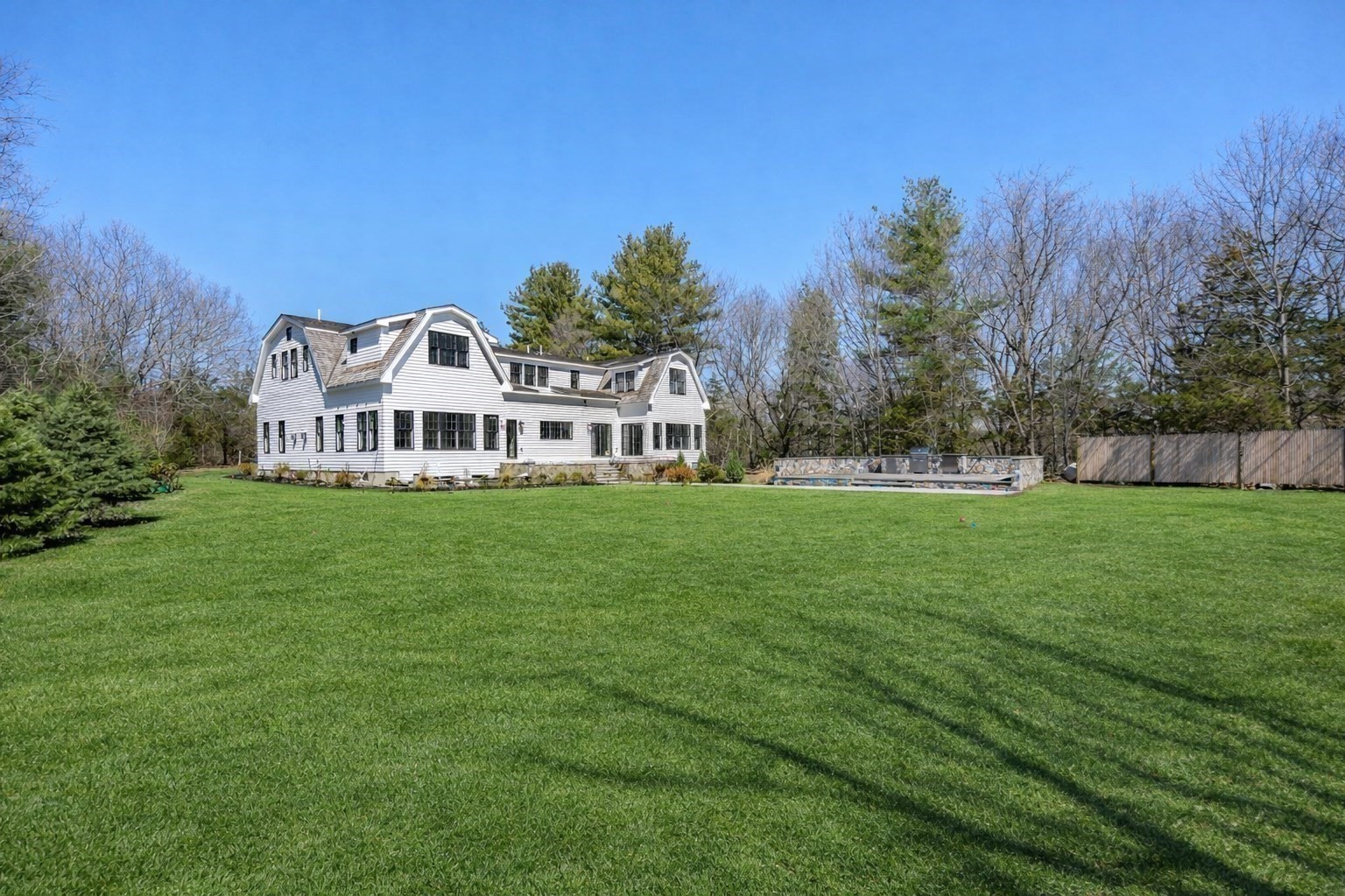 10 Hitching Post Lane