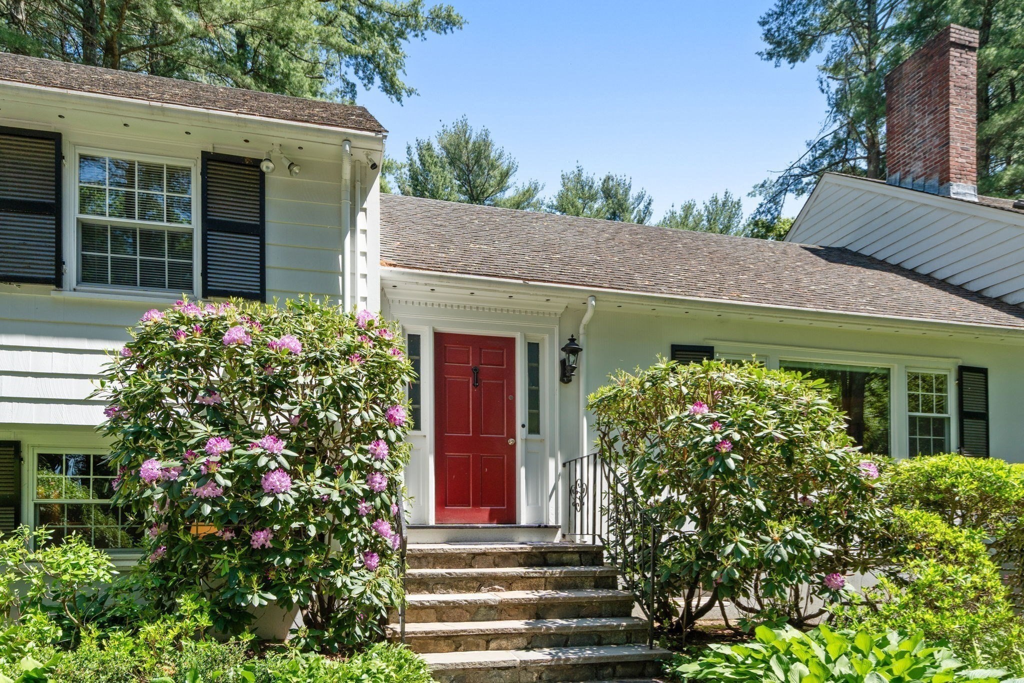 242 Winter St