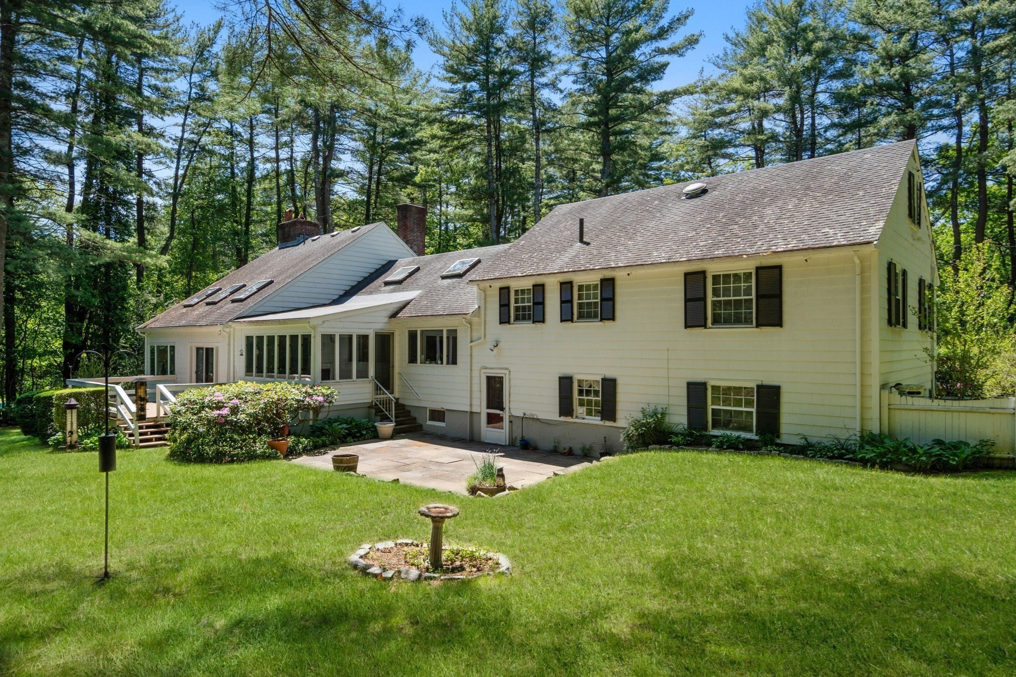 242 Winter St
