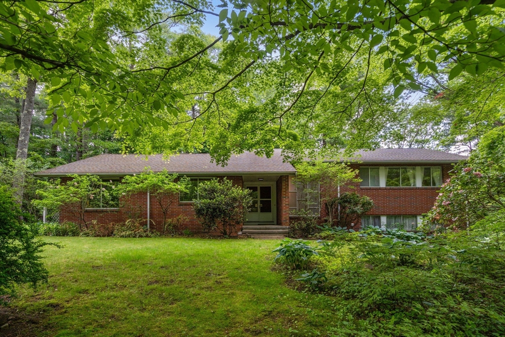 26 Arrowhead Rd