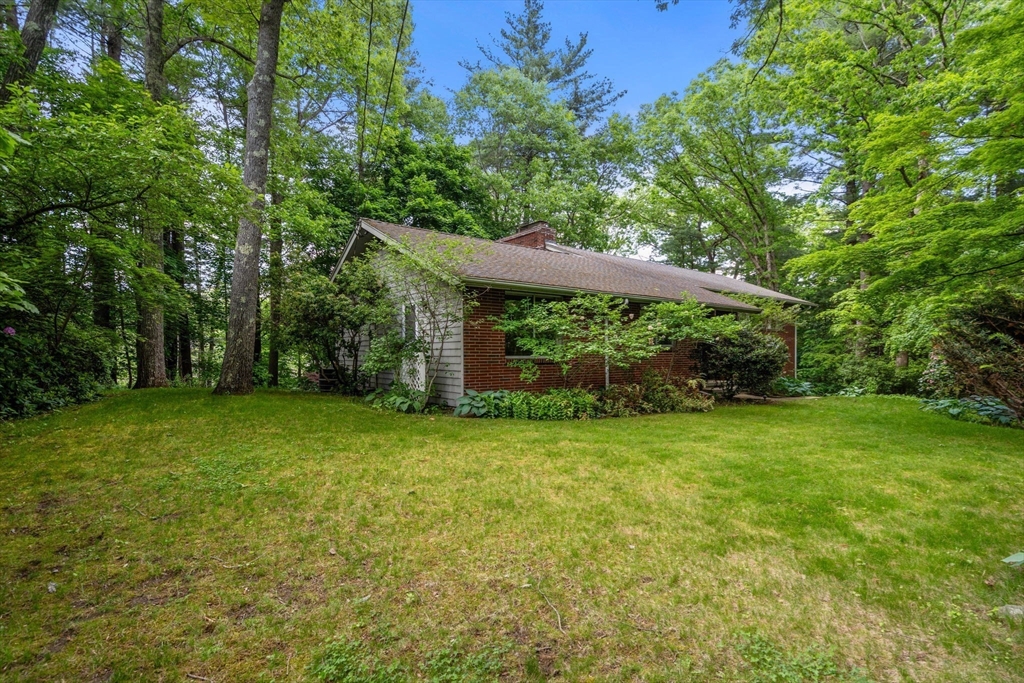 26 Arrowhead Rd