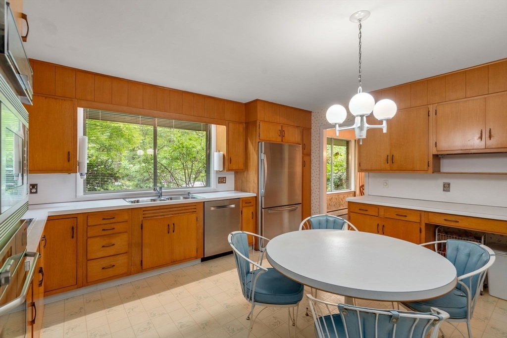 26 Arrowhead Rd