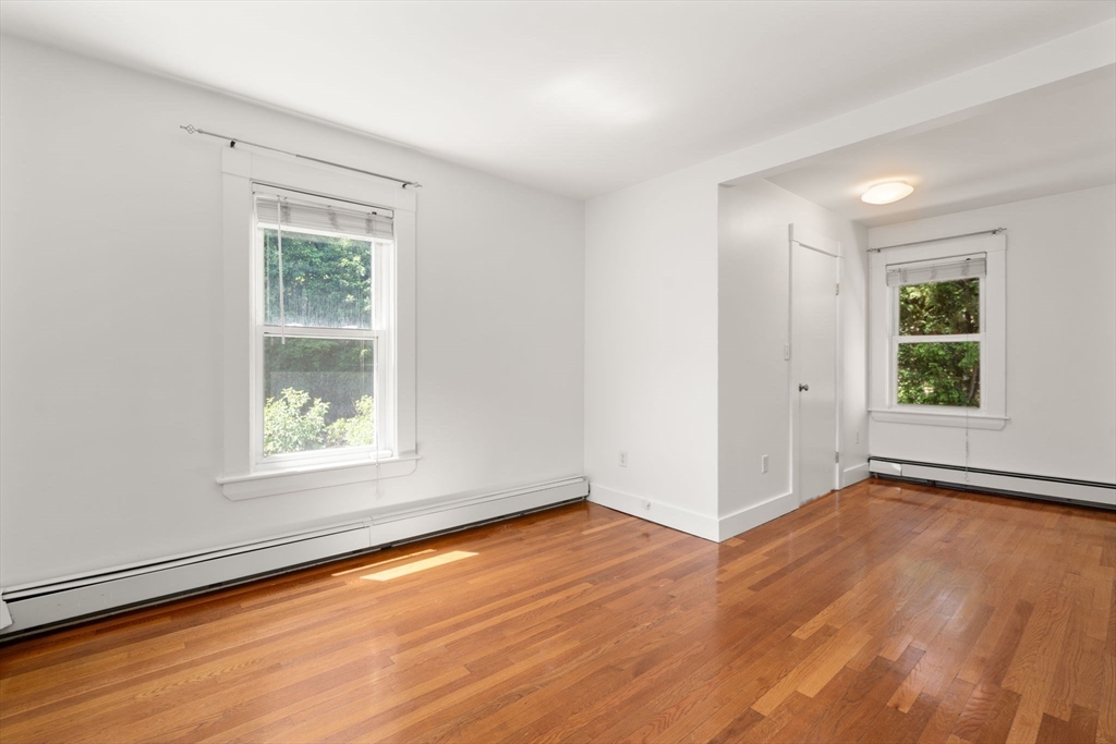 81 Brook Rd