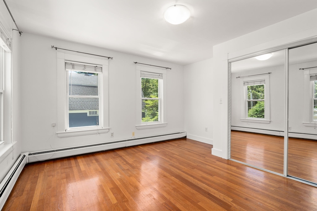 81 Brook Rd
