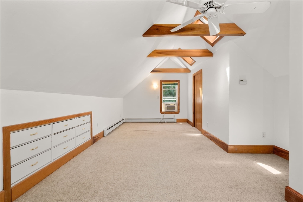 81 Brook Rd