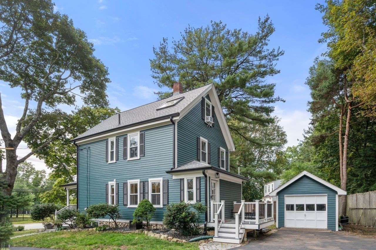 28 River Road