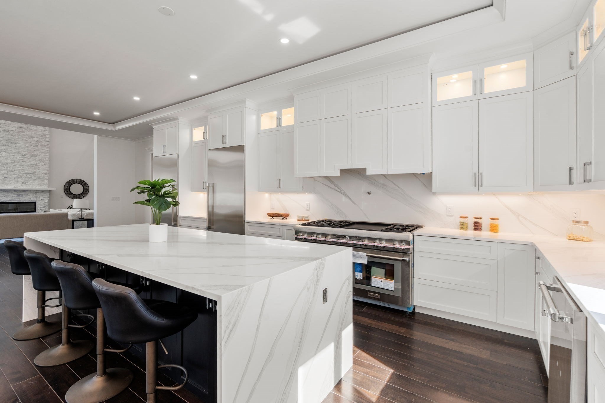 51 Plympton Rd