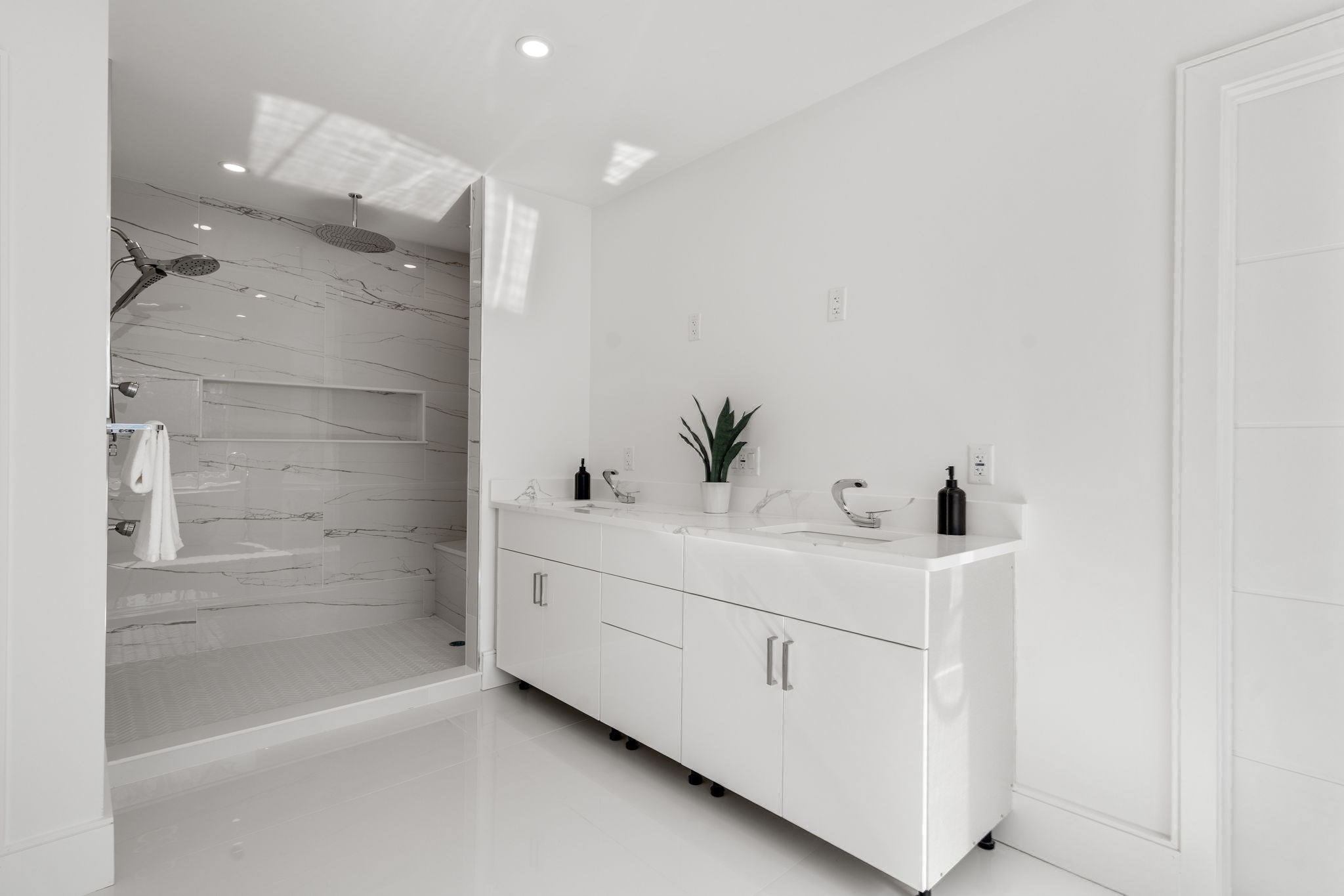 51 Plympton Rd