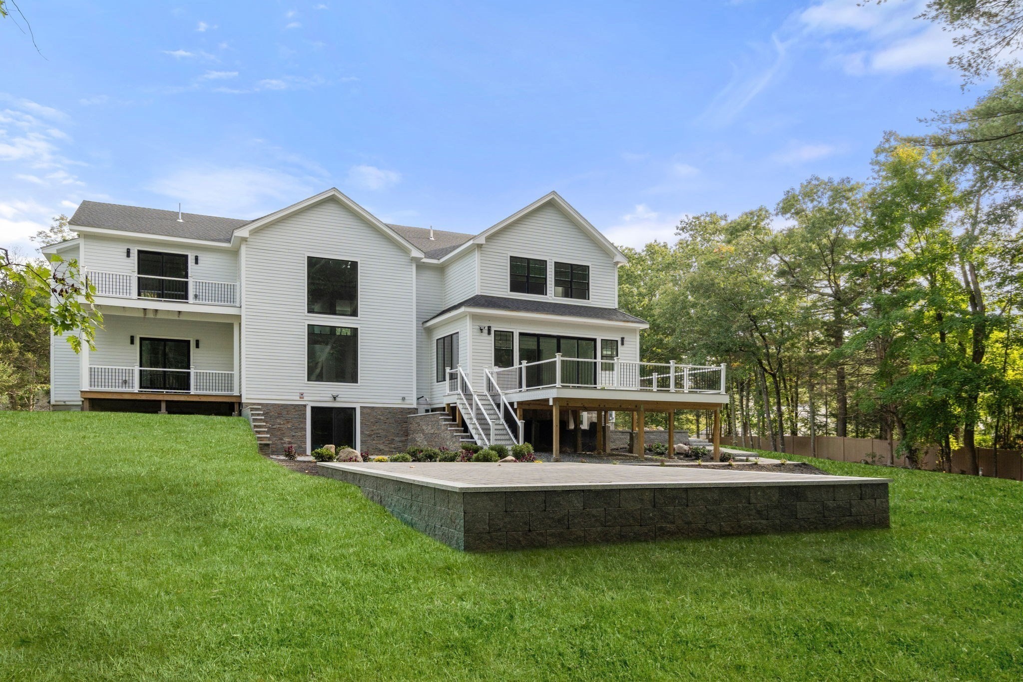 51 Plympton Rd