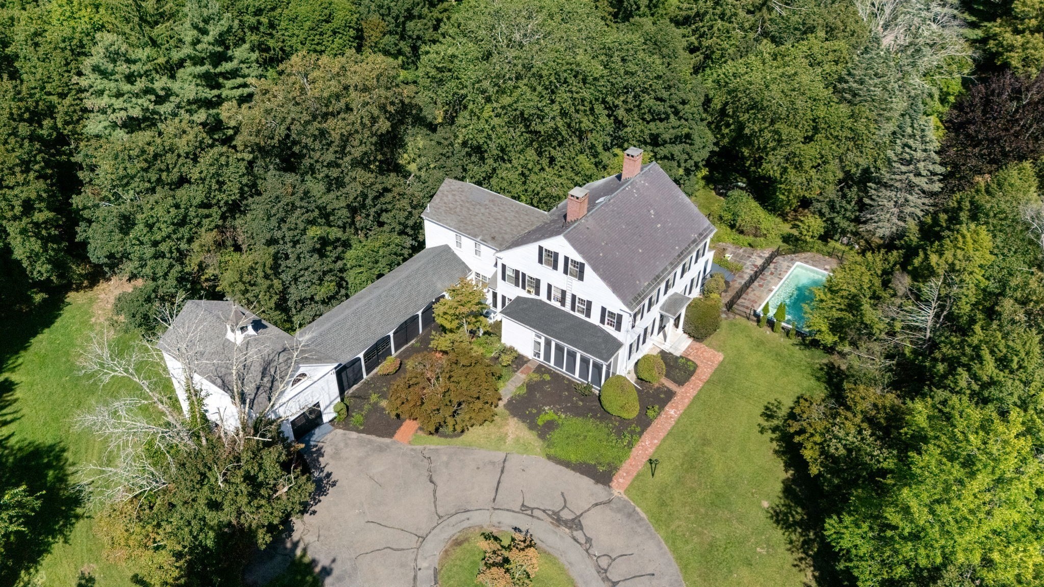 863 Boston Post Road