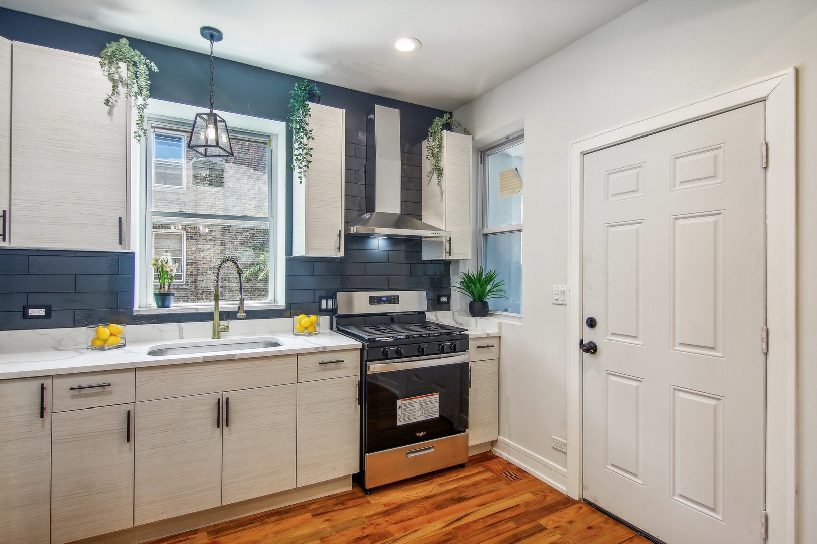 214 N Laporte Avenue