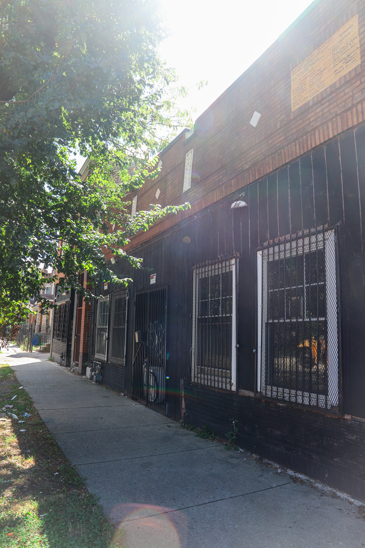 748-50 N Lawndale Avenue