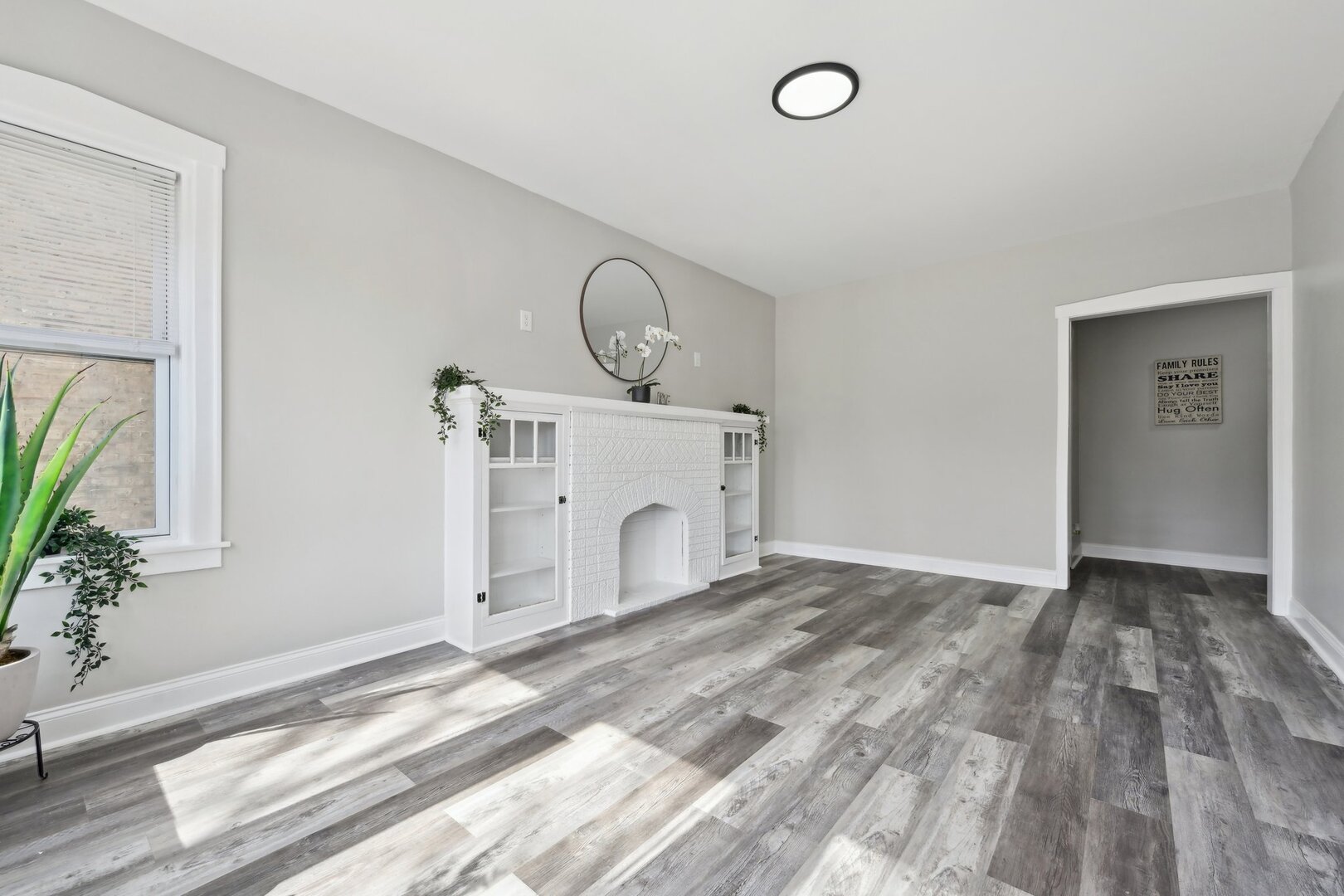 3248 W Huron Street