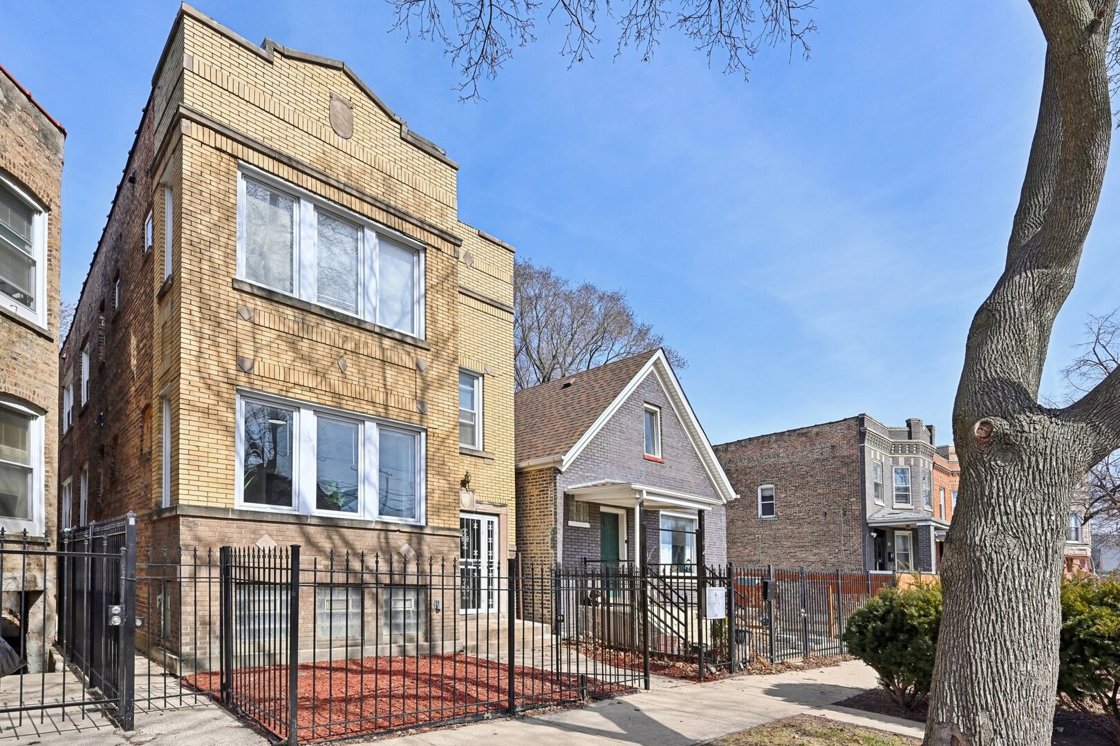 3248 W Huron Street
