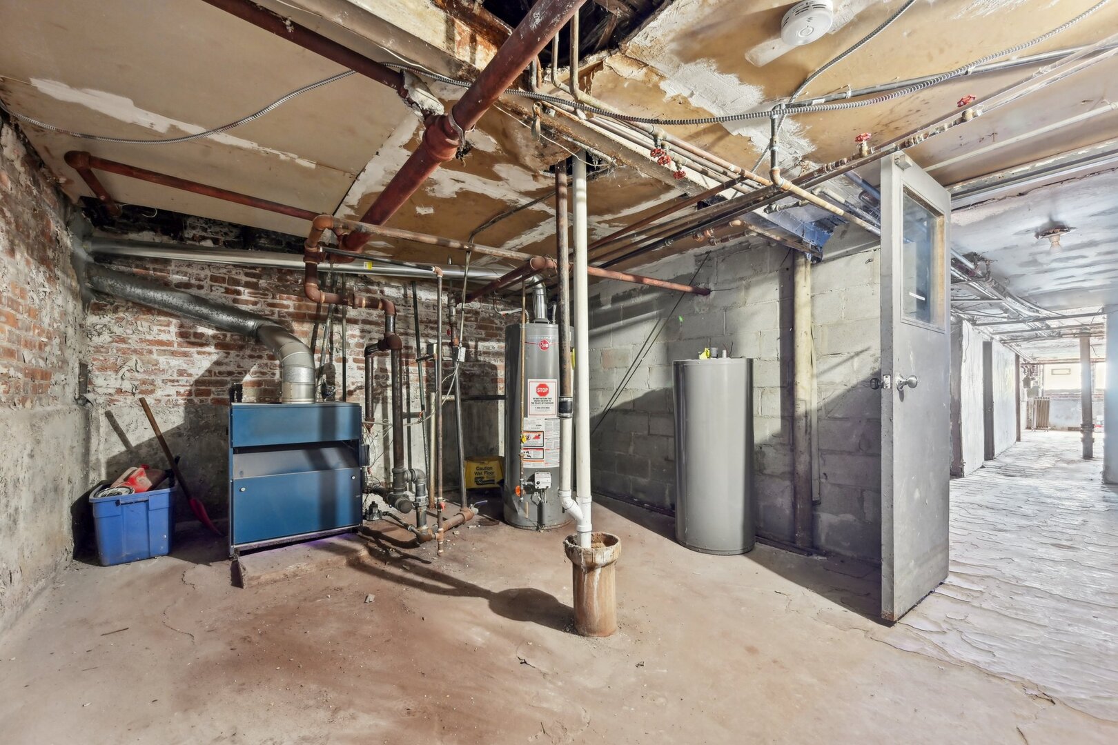 3248 W Huron Street