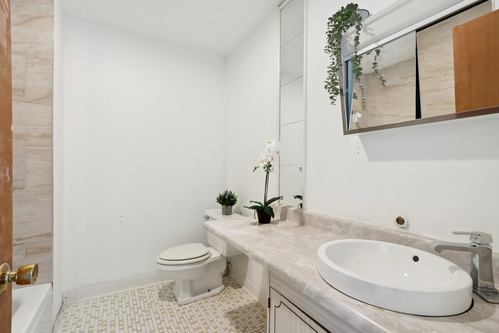 2650 Brookwood Way Drive Unit: 201B