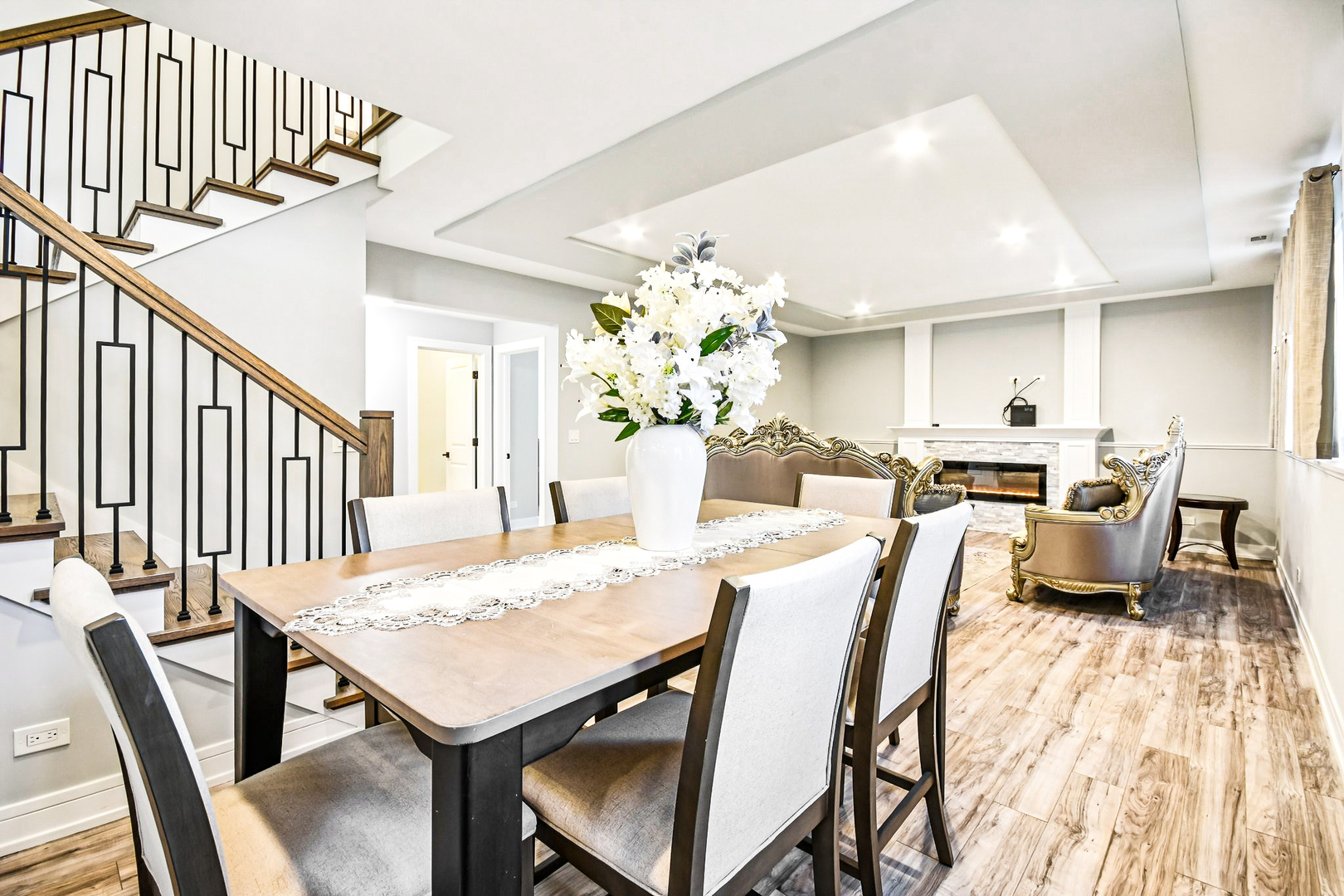 8200 S Normandy Avenue