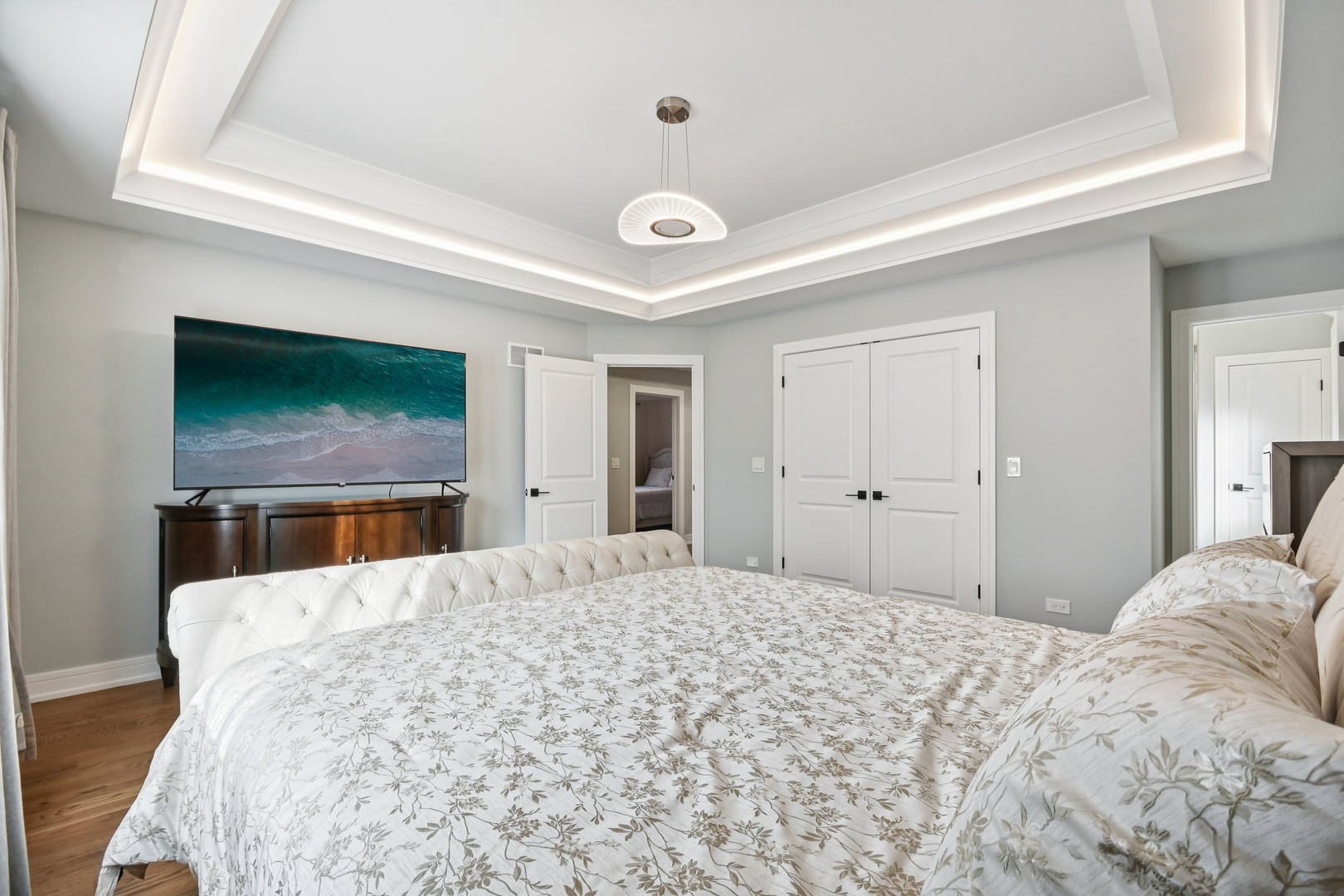 8200 S Normandy Avenue