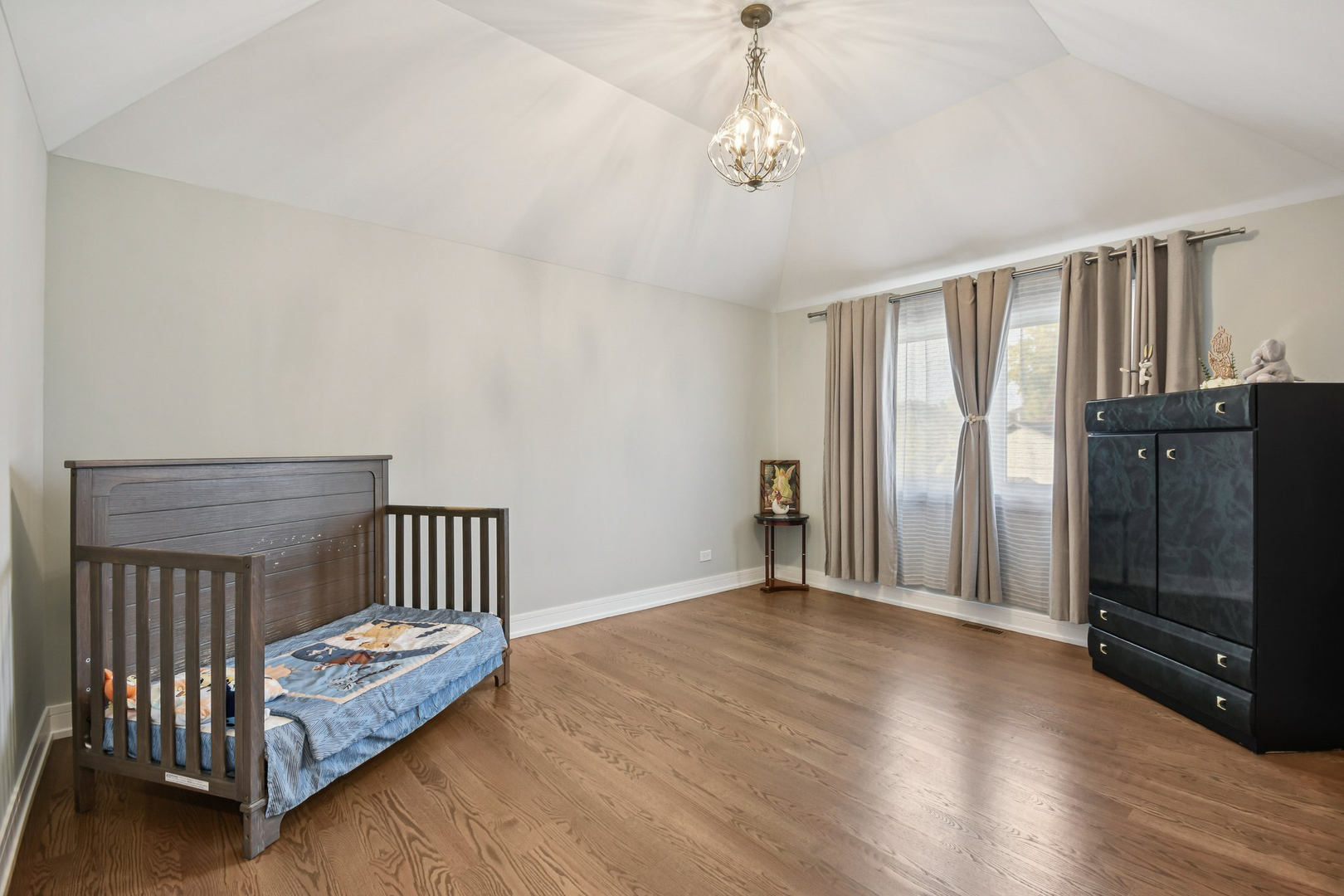 8200 S Normandy Avenue