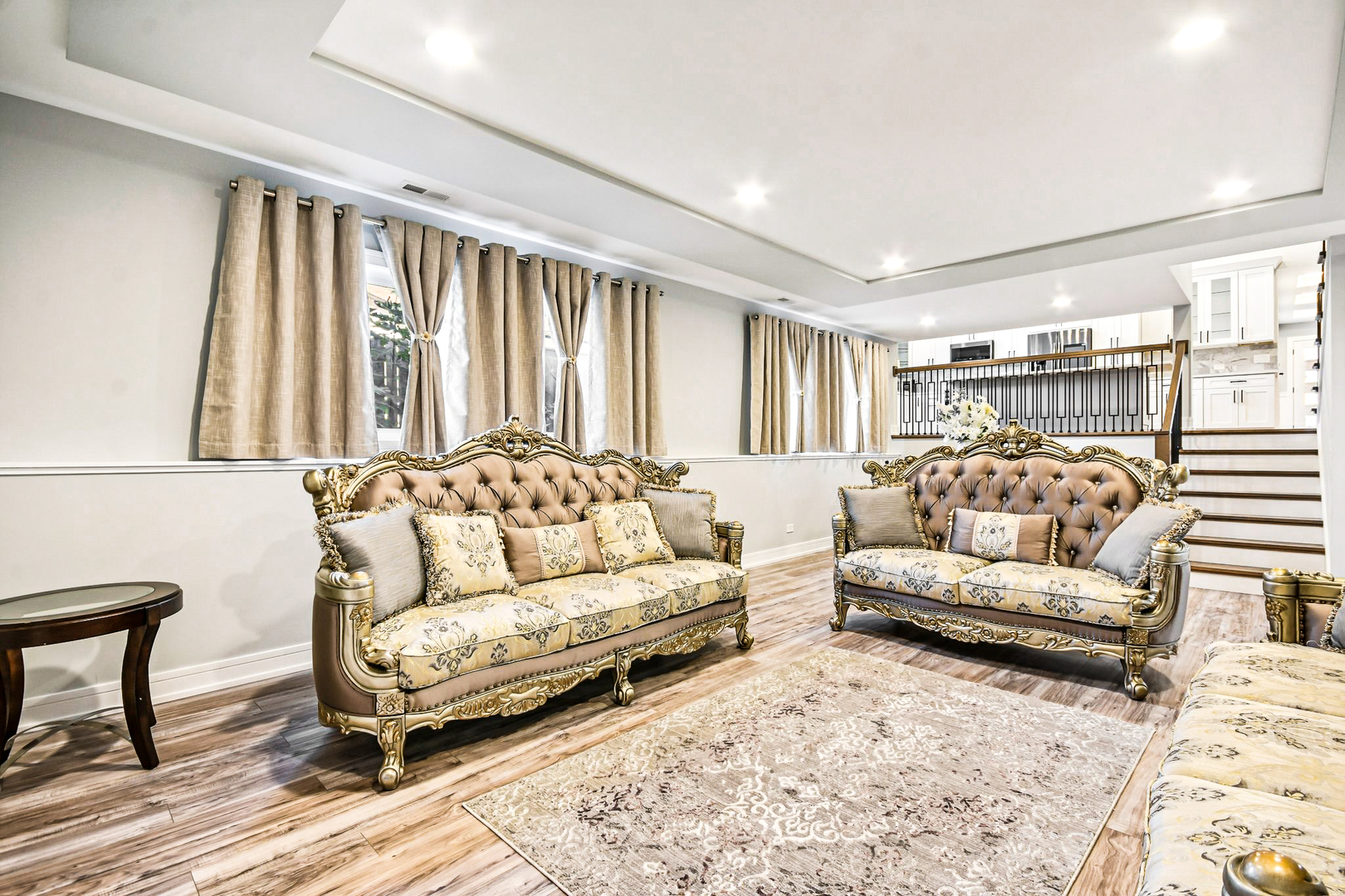 8200 S Normandy Avenue