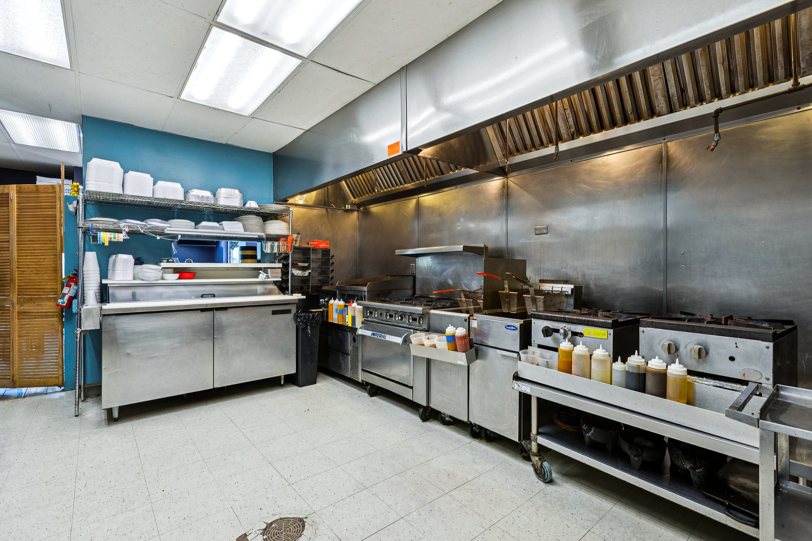 6602 N Barrington Road