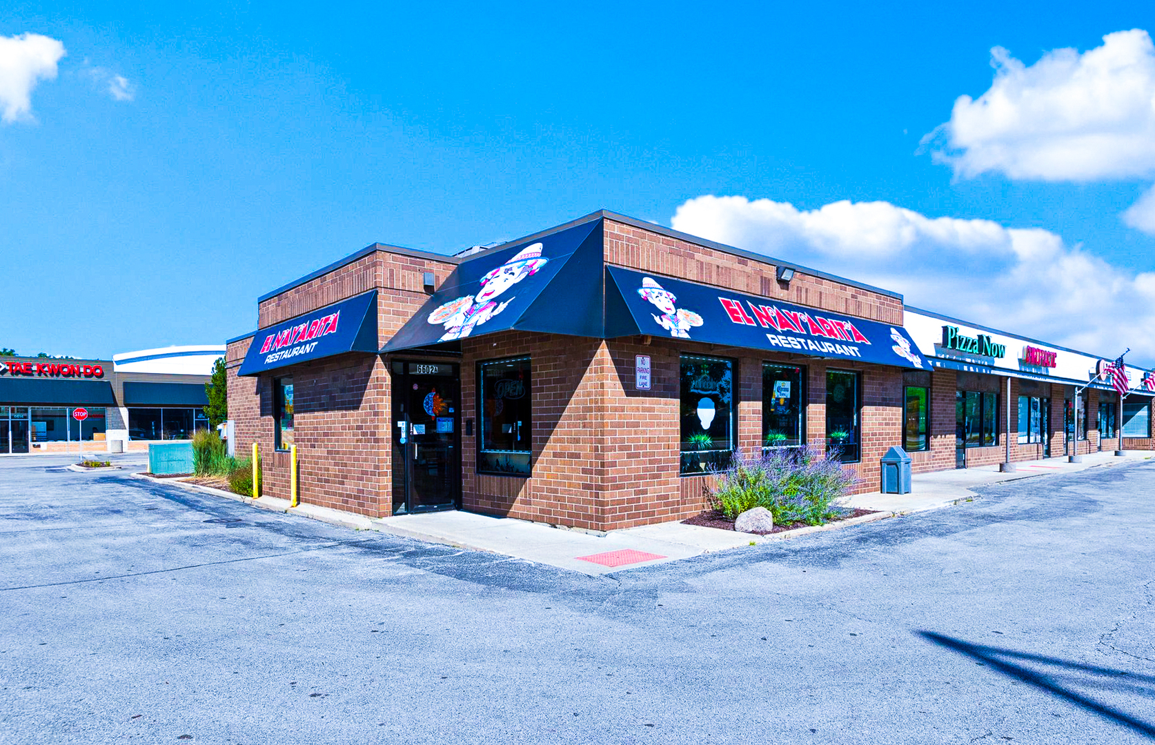 6602 N Barrington Road